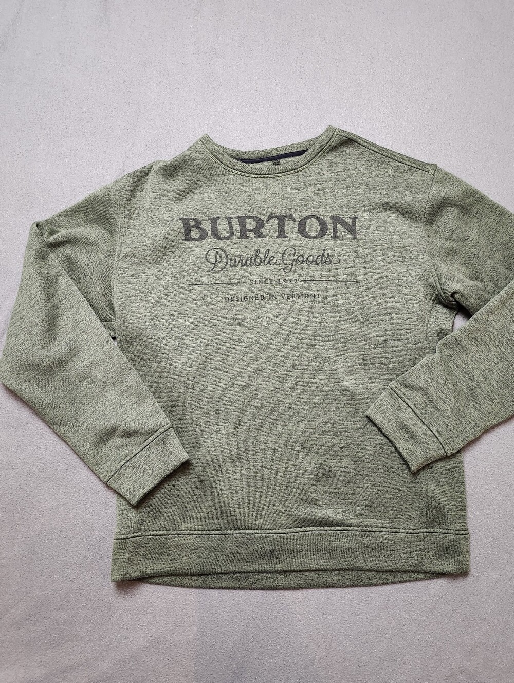 BURTON Army Green Oak Pullover Sweatshirt size Large MB Oak Crew